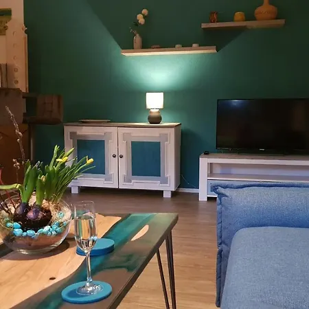 Hillig Apartment